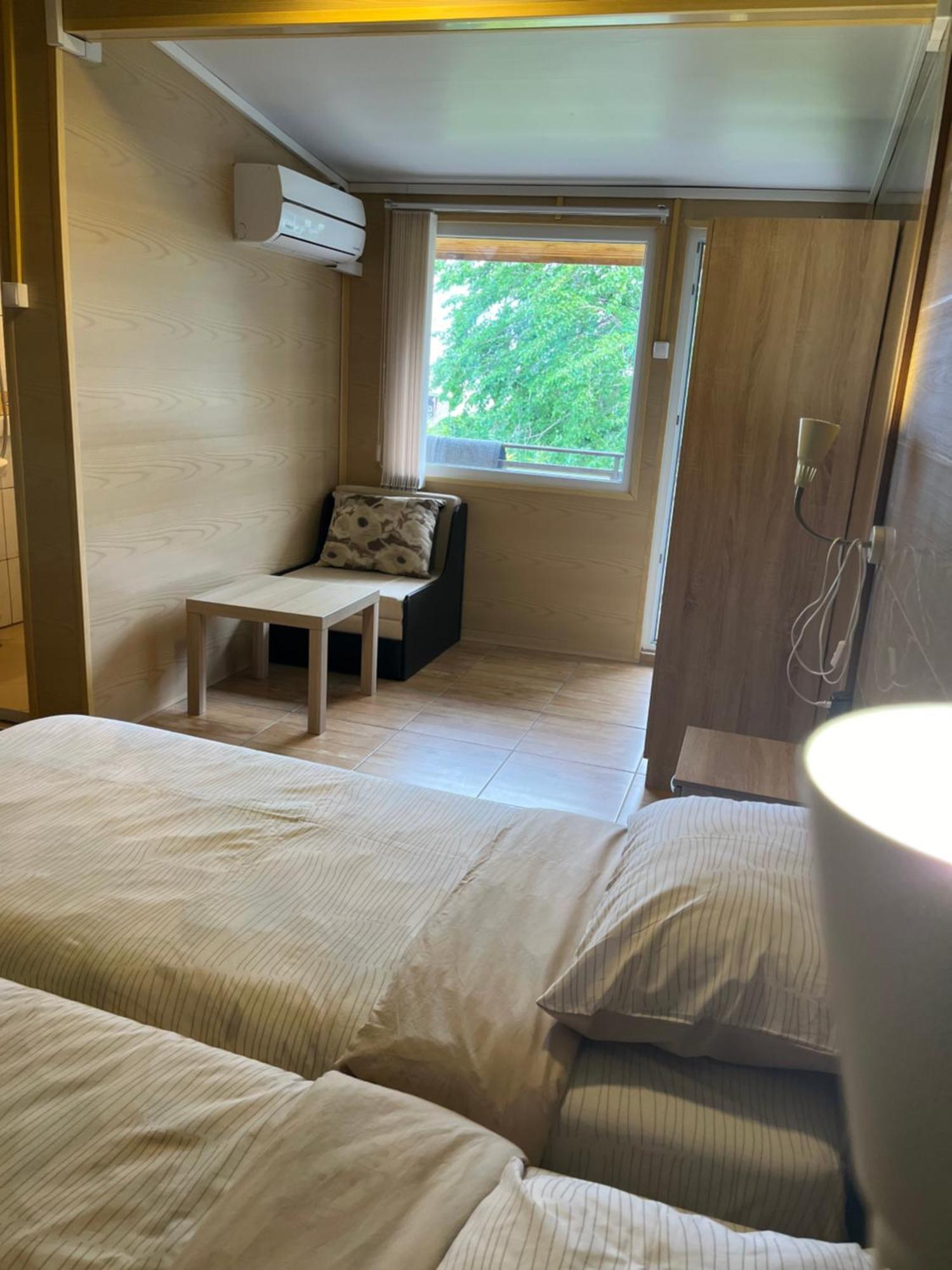 Family Hotel Globus Golden Sands Ngoại thất bức ảnh